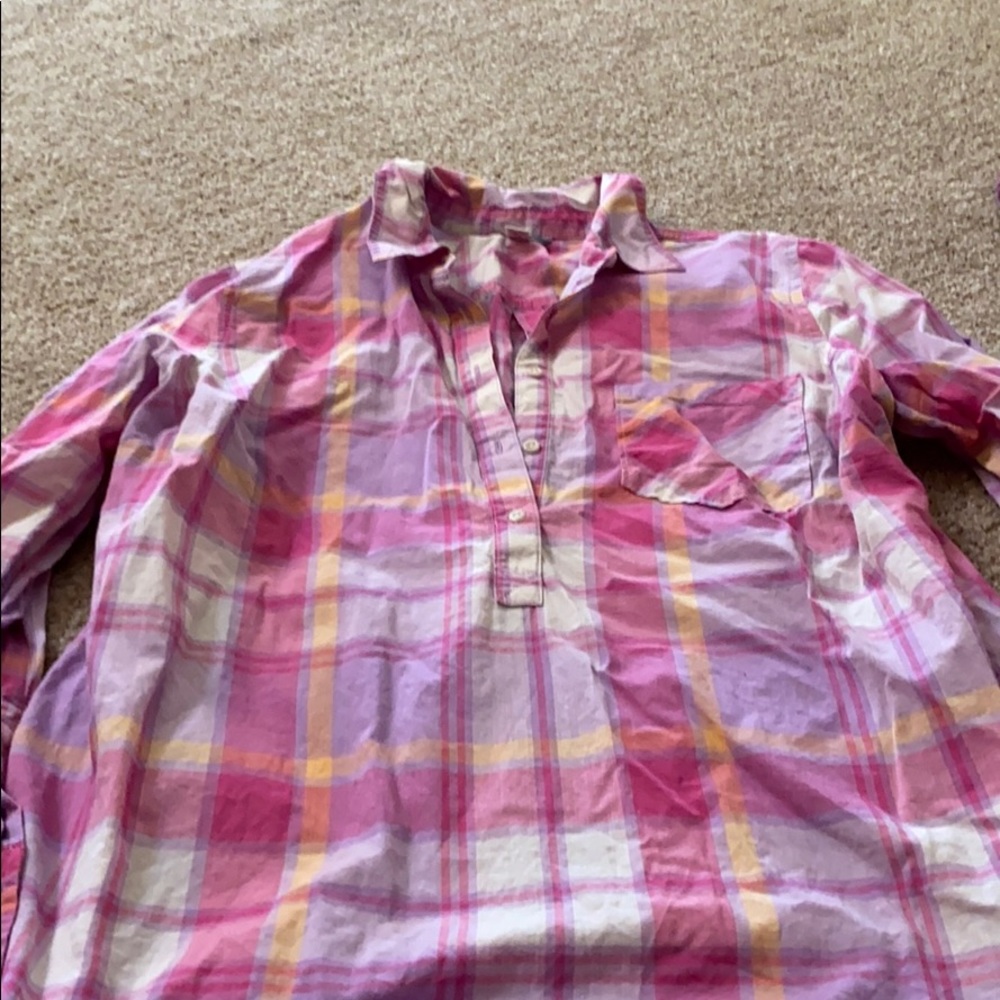 Half button shirt